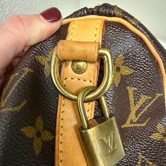 Louis Vuitton Monogram Speedy Bandoulière 25 - Picture 7 of 8